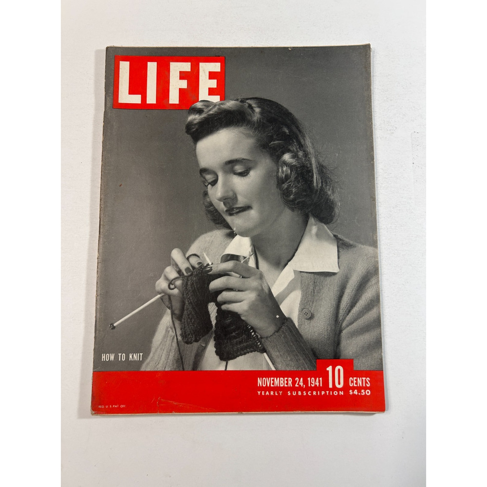 LIFE MAGAZINE Nov 24 1941 Vintage WWII Era Original Issue